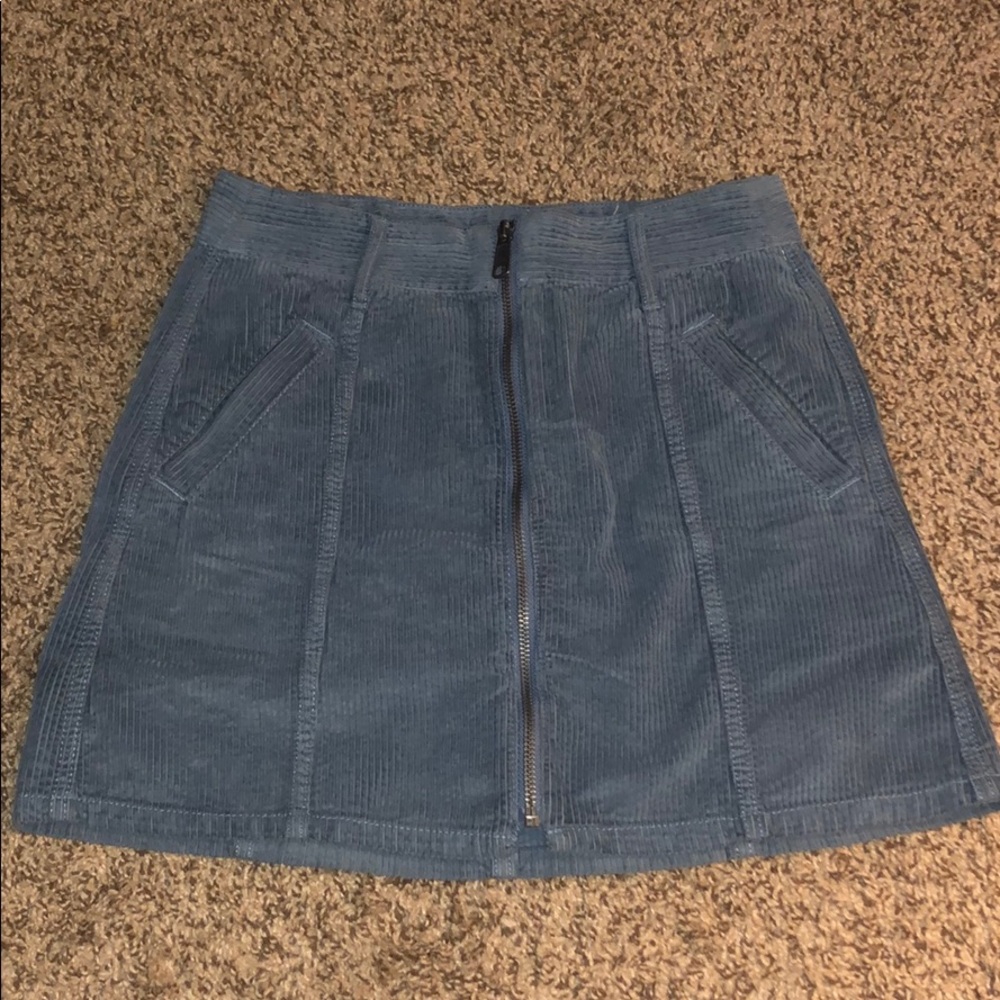 NWT corduroy zip up skirt